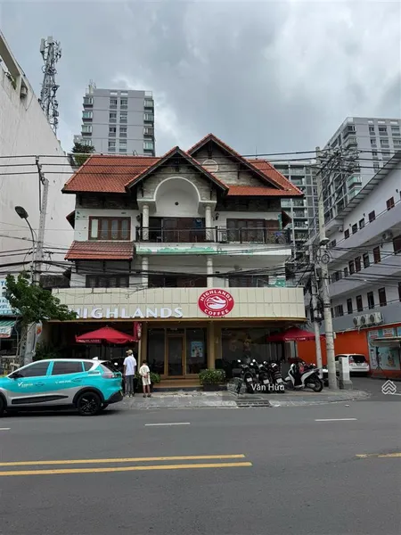Góc 2 mt hoàng hoa thám, q. tân bình dt 13x20m 4 tầng hđt 300 triệu giá 59 tỷ