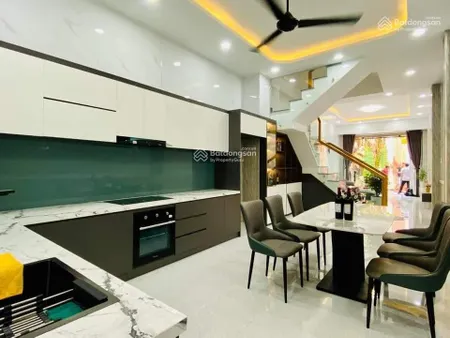 Hẻm xe hơi điện biên phủ, phường 1, quận 3, dt 4,2x18m, 2 tầng, giá 14 tỷ