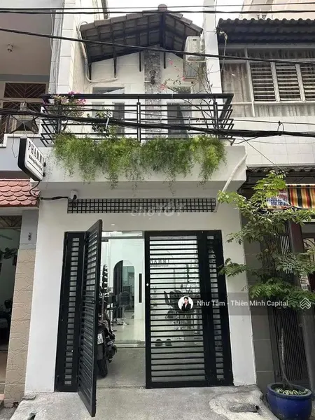Nhà mới, đẹp! hxh huỳnh văn bánh, phú nhuận dt 45 m2 2 tầng chỉ 9,3 tỷ thương lượng