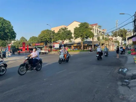 Bán nhà kd mt ngô quyền hiệp phú ngang 8m 1 trệt 2 lầu giá 14x tỷ