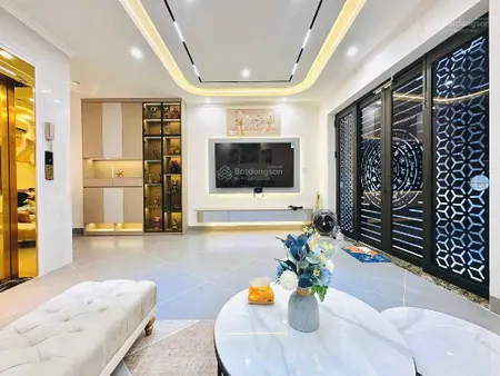 Bán nhà 7 tầng thang máy thái thịnh 41m x mặt tiền 5,5m, 30m ô tô tránh giá 15,1 tỷ