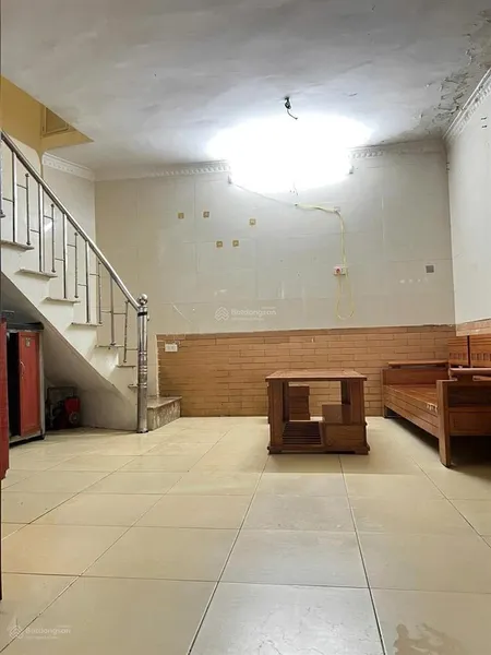 Bán nhà riêng ngõ chợ khâm thiên dt 23m2 4 tầng ở ngay trung tâm đống đa giá chỉ 4.x tỷ