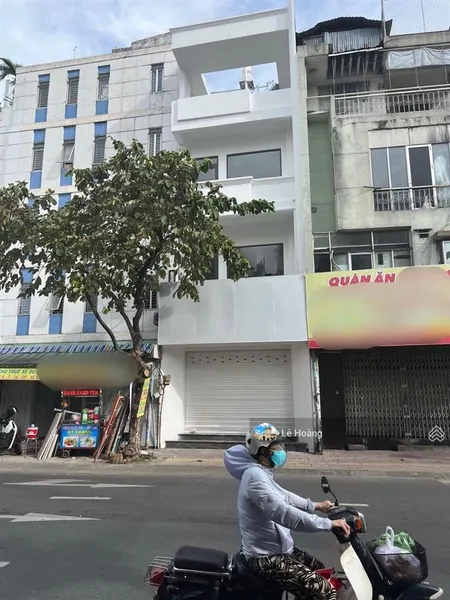 Siêu phẩm mặt tiền tôn thất tùng, bến thành, q 1 5x20m 5 tầng hđt 130tr/tháng giá 40 tỷ