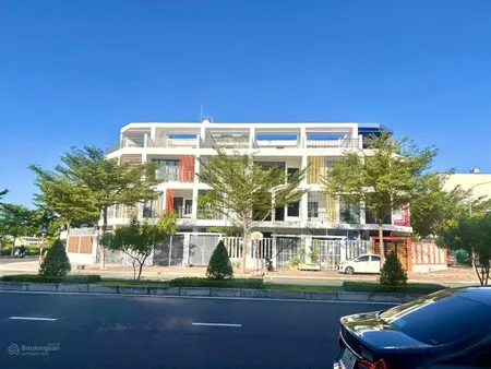Bán nhà thô 4 tầng kđt mipeco đường số 7 rộng 35m,gần biển,sổ hồng hoàn công.