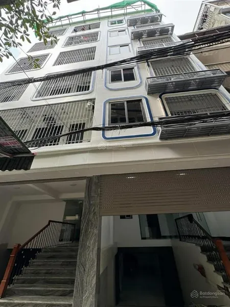 Toà nhà nguyễn khang 100m 9 tầng hầm tm 40 tỷ 14 căn cao cấp, dòng tiền 130 triệu, ô tô tránh