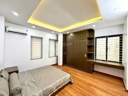 Hoàng văn thái , 65m 5 tầng 13 tỷ chín ô tô 7 chỗ đỗ cửa kinh doanh vp ở sướng