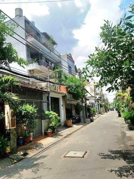 Nhà 2 tầng, 4x23m, 8.x tỷ, hẻm 6m, thoại ngọc hầu, tân phú.