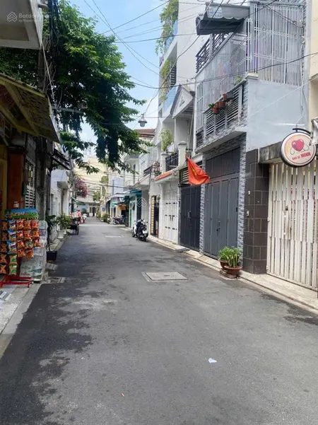Chính chủ bán nhà đang ở hẻm xe hơi trải nhựa 6m 529/ huỳnh văn bánh 2 lầu 40m2
