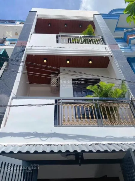 Siêu phẩm sở hữu căn nhà riêng 4 tầng, 6pn, 7wc, diện tích 63m², giá 2,9 tỷ ,đ.thành thái ,p12 ,q10