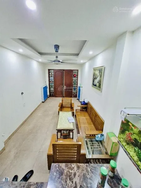 Bán nhà phố trúc khê q.đống đa nhà đẹp phân lôngõ thông gần phố 30m2 6 tầng 11.5 tỷ 0933 118 ***