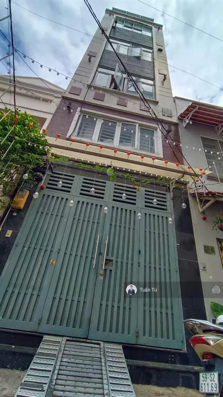 Tòa nhà chdv cạnh đh văn lang phan văn trị 5 tầng hẻm xe hơi gần chợ bà chiểu 9,5 tỷ tl