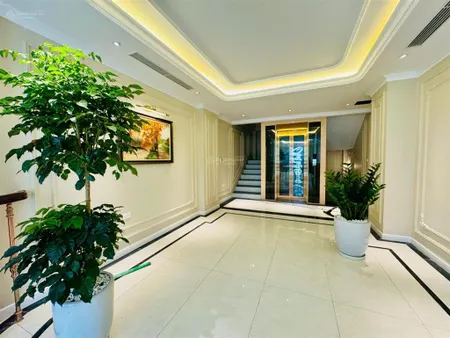 Siêu phẩm mặt phố 7 tầng gara thang máy, ở kinh doanh dòng tiền, 2 chiều vỉa hè, thiện chí bán