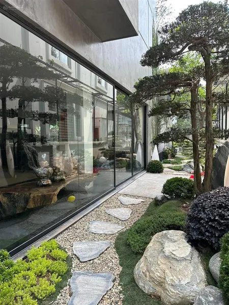 Bán đơn lập, sổ 550m2, view sông, view công viên 3000m, giá hấp dẫn vinhomes riverside. 0932 533 ***