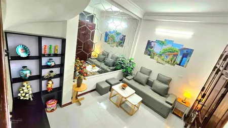 Bán nhà phố phan bội châu 25m2x5 tầng, sổ đỏ riêng, 5m ra phố, chỉ hơn 6 tỷ