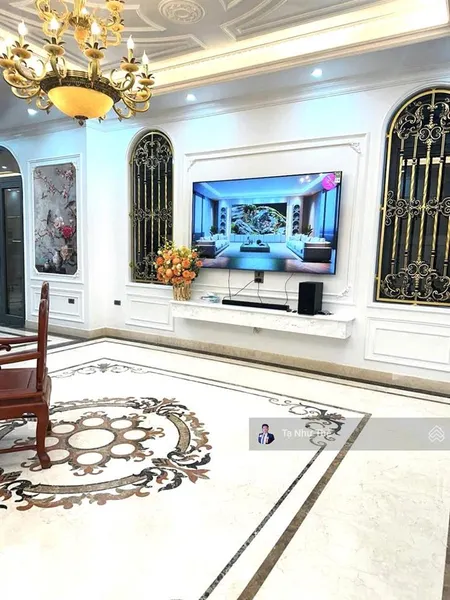 (chuyển công tác bán) 16.9 tỷ, hoàng văn thái, 48m2, oto tránh, phân lô, gần phố, 5t, mt 4.3m