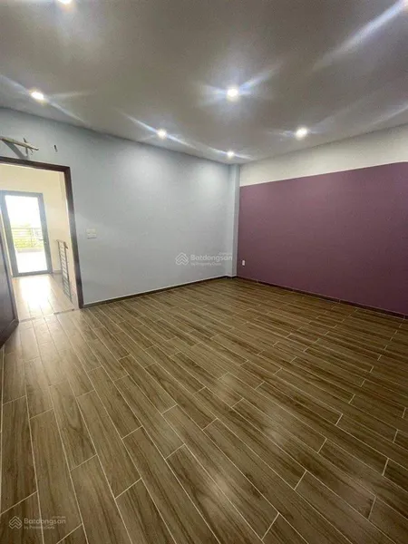 Cần bán nhà phố sadeco ven sông 5 x 18 (90m2), đối diện trường r.mit q7, giá bán 14 tỷ tl