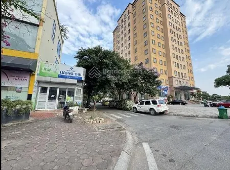 Bán biệt thự 152m2 tại nguyễn văn hưởng, giang biên, long biên, hà nội, 250 triệu/m2. nhà 2 mặt phố