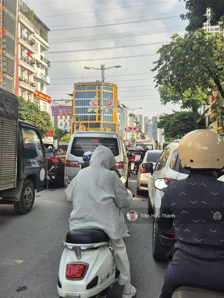 Mảnh đất gần 100m2 kinh doanh lô góc vỉa hè siêu khủng. đường 21m giá chỉ 24 tỷ