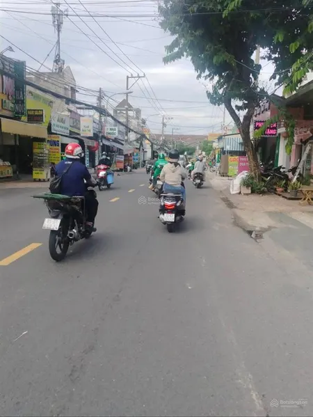Cực hiếm! nhà mtkd đường nam hòa phước long a, 116m2, ngay ga metro, ngã tư mk. chỉ 10 tỷ