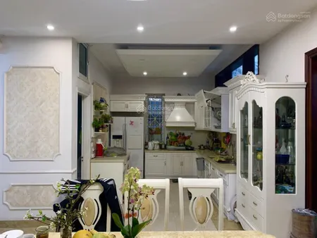 Bán nhà phân lô nguyễn xiển, ô tô tránh, ô tô vào nhà 55m2, 4 tầng giá hơn 11 tỷ