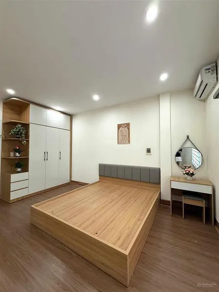 Bán nhà 5 tầng góc 2 mặt thoáng, cổ bi gia lâm, giá 4.7 tỷ