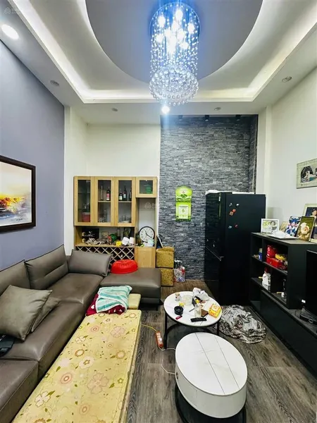 Bán nhanh nhà 5 tầng rộng đẹp giá rẻ nhất tt quận hoàng mai gần mặt phố nguyễn đức cảnh,trương định