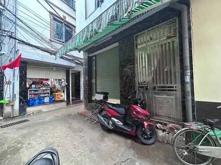 BÁN GẤP NHÀ MẶT NGÕ 20 ĐƯỜNG TÂN TRIỀU. 5 TẦNG. LÔ GÓC, KINH DOANH, GIÁ CHỈ 4.9 TỶ.