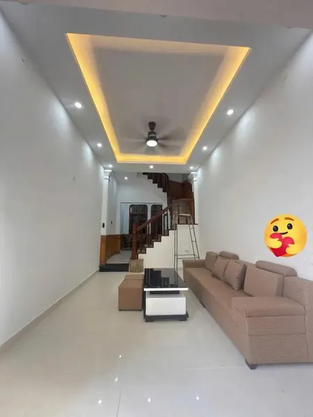 Hiếm nhà đẹp 4 tầng mặt phố Nguyễn Viết Xuân, 34m2, 2 mặt tiền 3.3m, kinh doanh tốt, giá 12.9 tỷ