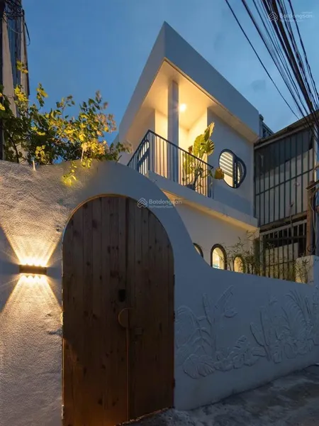 Chủ ngợp bán villa sân vườn giá rẻ ngay trung tâm hóc môn chỉ 4.8 tỷ