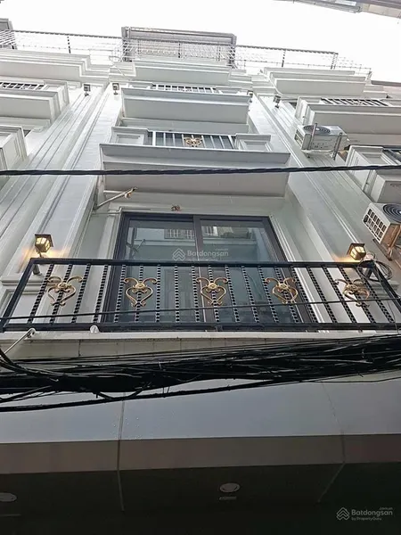 Nhà đẹp trương định, hoàng mai, ô tô đỗ cửa, 15m ra ô tô tránh. dt 34/38m2, giá 8,9 tỷ.