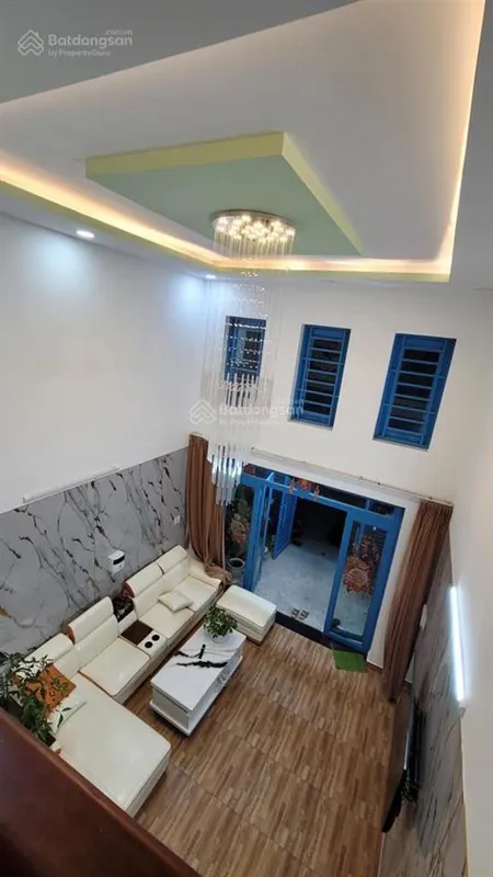 Bán nhà 3 tầng 58m2 cực đẹp ô tô đỗ trong nhà gò cát phú hữu quận 9