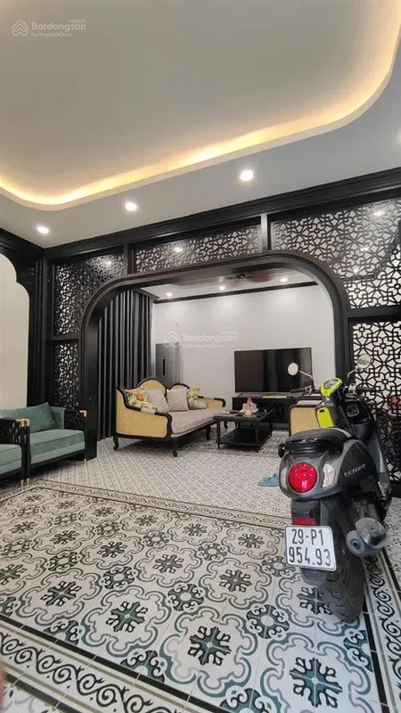 Bán gấp nhà riêng hoàng quốc việt, quận cầu giấy, phân lô, ô tô, thang máy, xây mới, 55m2*6t
