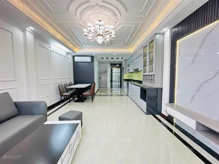 Nhà đẹp phố lương định của thang máy xịn full nội thất gần hồ nhỉnh 8 tỷ