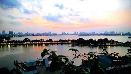 Bán toà căn hộ nguyễn khắc hiếu 16 tầng ba đình view hồ tây, lợi nhuận 400tr/tháng, pháp lý chuẩn