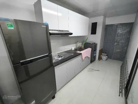 Chủ nhà cô mai nhờ bán căn tập thể tầng 1 thái thịnh đống đa 65m2 hơn 3 tỷ chút