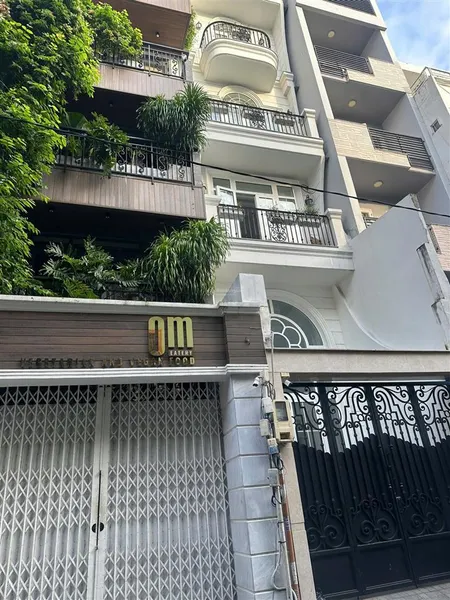 Gấp bán nhà 5 tầng mới đẹp phố nguyễn thị minh khai 52 m² nở hậu 8 m, giá chỉ 14.5 tỷ.