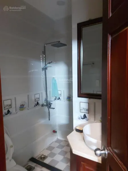 Sát cityland gvhxhnhà đẹp ở ngay85m2ngang hơn 5m4tầng5pnlê hoàng phái p17 gvchỉ 9tỷ tl
