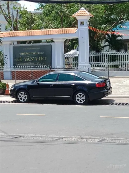 Bán nhà 3 tầng btct ngang 5m gần chợ hiệp phú lê văn việt giảm giá bán nhanh chỉ 6,3 tỷ