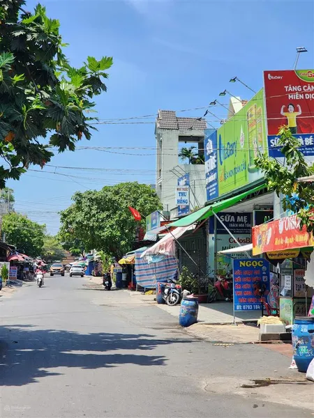 Bán nhà 1t1l 4x30m, mặt tiền chợ chang kdc đông an p. tân đông hiệp, thổ cư 100%