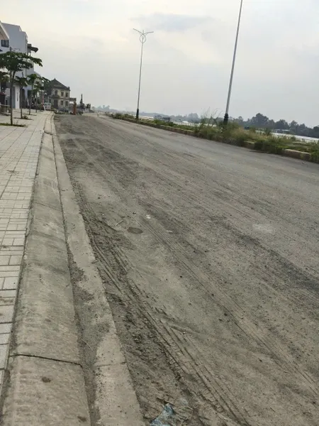 CẦN BÁN LÔ ĐẤT MẶT TIỀN BỜ KÈ BỬU LONG CŨ - NAY THUỘC PHƯỜNG TRẤN BIÊN- VỊ TRÍ SIÊU ĐẸP