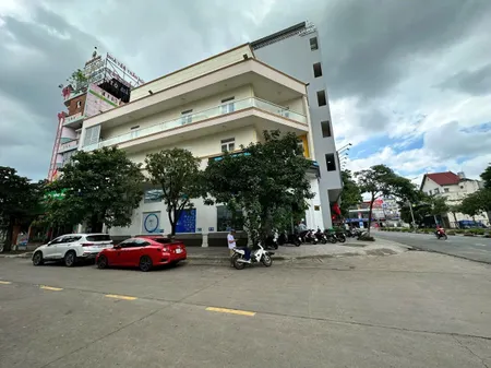 BDS HVL GóC 2 MẶT TIỀN TRUNG TÂM CỦA TRUNG TÂM - HÀNH CHÍNH - DĨ AN