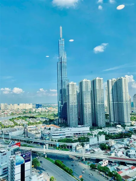 Bán căn góc 2pn, 101m2 pearl plaza, full nội thất, view lm81, sông rất đẹp, sổ hồng sẵn