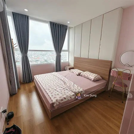 Bán căn hộ 62m2 2pn2wc western capital giá 3ty