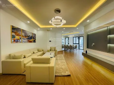 Căn hộ chung cư trần quý kiên, trung tâm cầu giấy, lô góc, sổ đỏ chính chủ