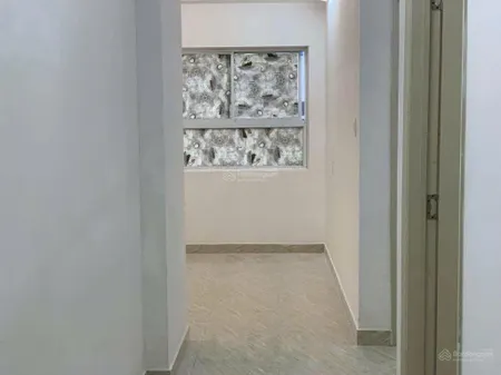 Bán căn góc chung cư hoàng quân 52m2, 2pn, 1wc, 1,7 tỷ