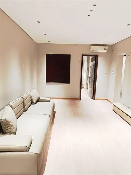4.25 tỷ căn hộ 2 ngủ dt 75m2, căn góc full nội thất ngay sát mặt phố hoàng quốc việt, cầu giấy