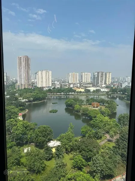 Bán căn chung cư đền lừ a4 tầng 10 view hồ 66m tặng full đồ.