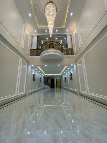 Bán nhà khu 918 phường long biên 90m2 x 7 tầng thang máy, nhà 2 mặt thoáng, kinh doanh. LH 0936123469