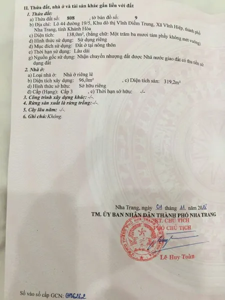 Bán nhà mặt tiền đường 19/5 khu đô thị Vĩnh Điềm Trung , trung tâm TP Nha Trang .DT 138m2 , 3 lầu. Giá 12 tỉ