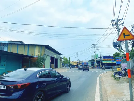 Bán đất 53m² ngang 5m gần mặt tiền Nguyễn Duy Trinh Long Phước